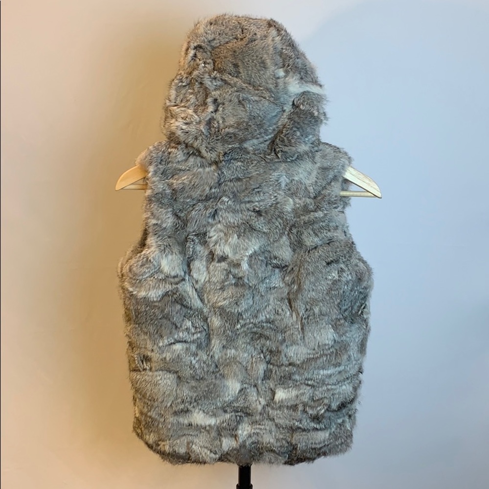 SURELL Kids Rabbit Fur Hooded Vest - Picture 3 of 4